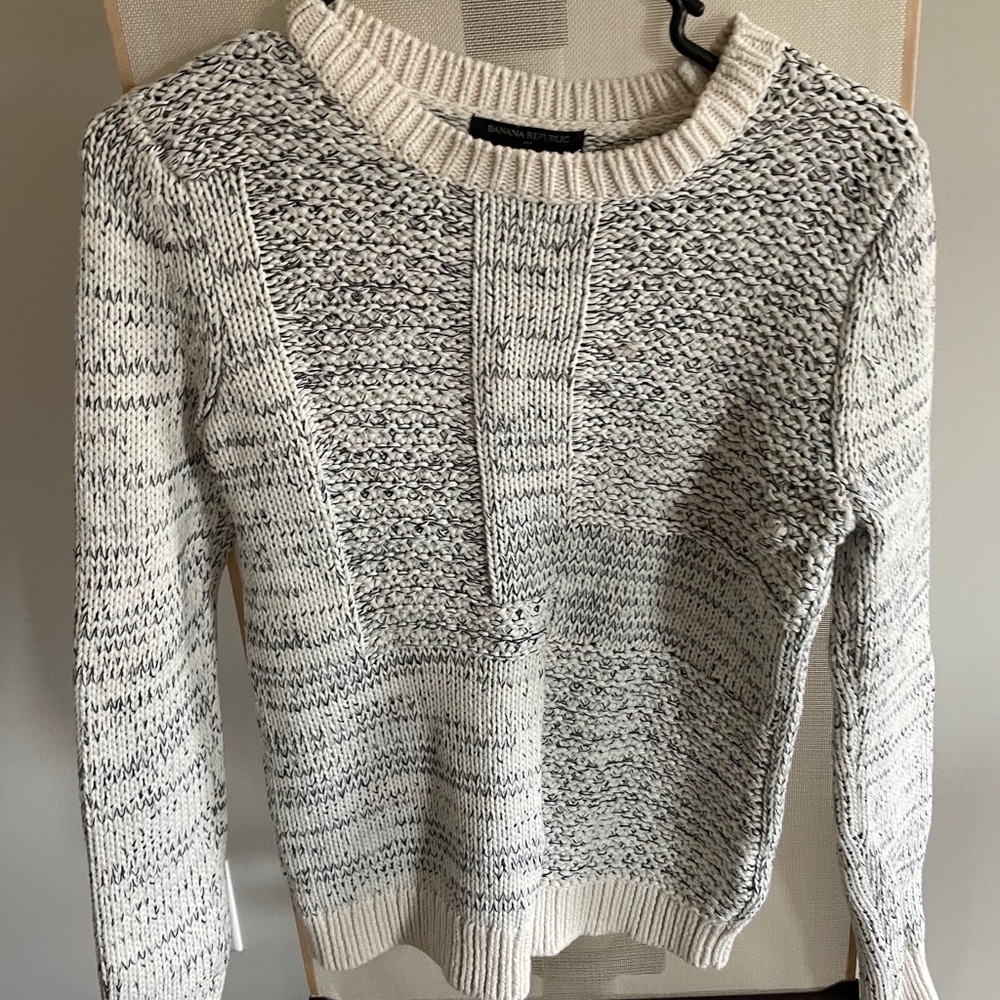 Banana Republic sweater